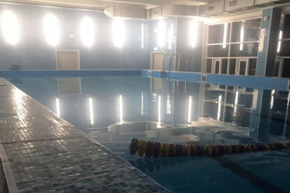 СКР подтвердил гибель 8-летней девочки, утонувшей в бассейне школы №197 в Новосибирске