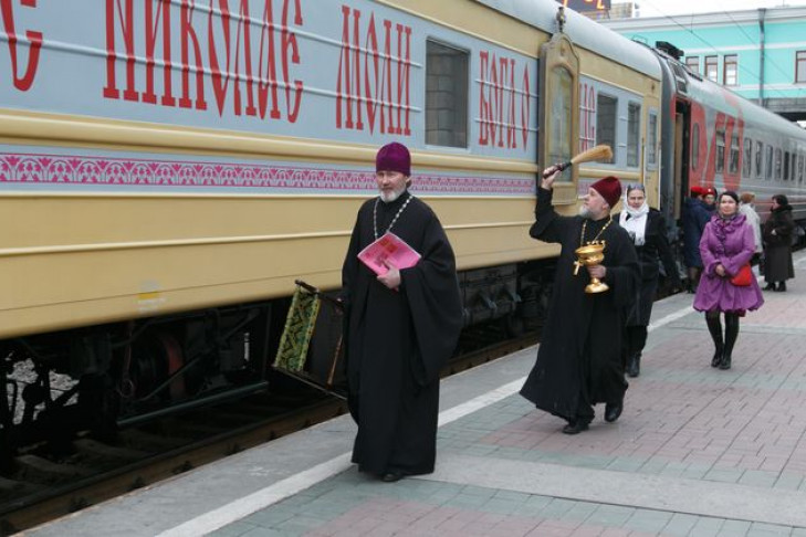 С вокзала Новосибирск-Главный отправился поезд «За духовное возрождение России» 