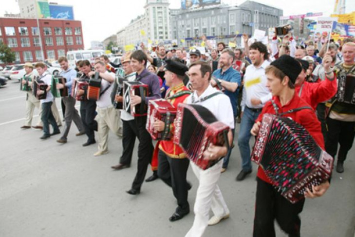Фестиваль «Играй, гармонь!» пройдет с 11 по 17 июля в Ордынске