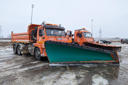 На 100 новых машин пополнился автопарк снегоуборочной техники в Новосибирской области