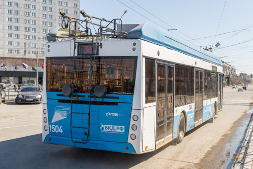 О поставке партии 120 троллейбусов в Новосибирск заявил Олег Клемешов