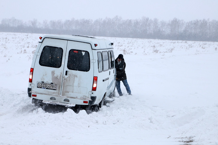 Рейсовые автобусы отменяют из-за метели в Новосибирской области
