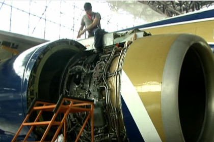 Авиалайнеры «Airbus» и «Boeing» капитально ремонтируют в Толмачево