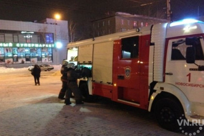 Посетителей «Галереи Новосибирск» эвакуировали из-за горящих коробок