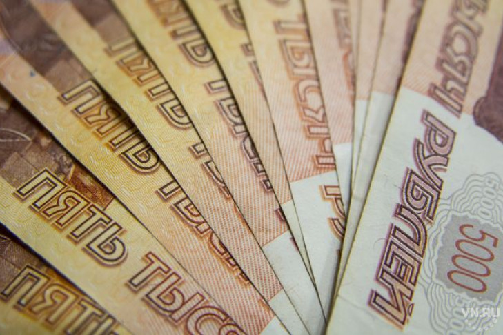 Партия пятитысячных фальшивых купюр появилась в Новосибирске