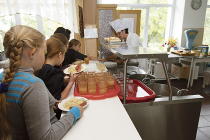На невкусную еду в школах жалуются новосибирцы
