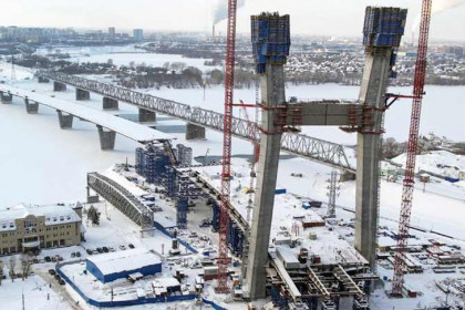 Возгорание на пилоне четвертого моста Новосибирска не нарушит график строительства
