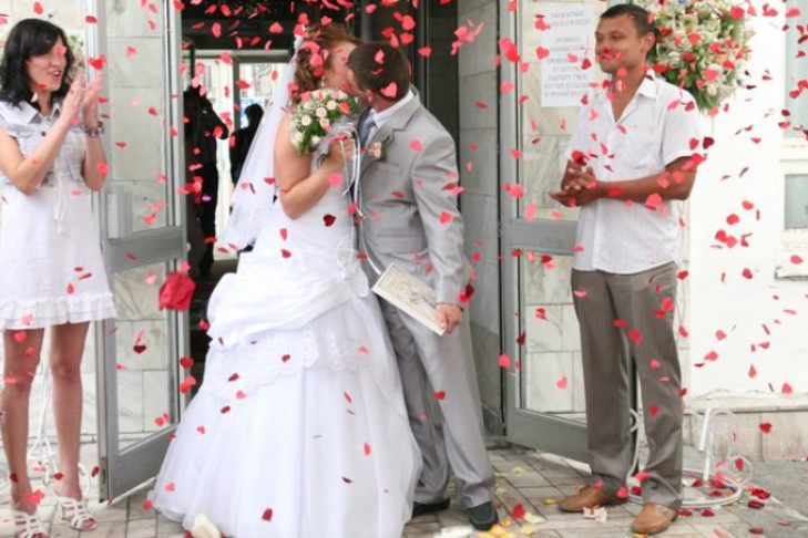 Свадебный бум устроили жители Новосибирска в июле-2023