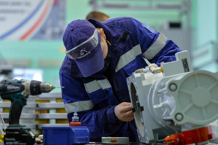Сибирские машиностроители ждут профессиональные молодые кадры
