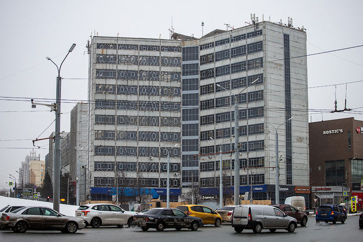 Пропажу часов с площади Калинина прокомментировали в мэрии Новосибирска