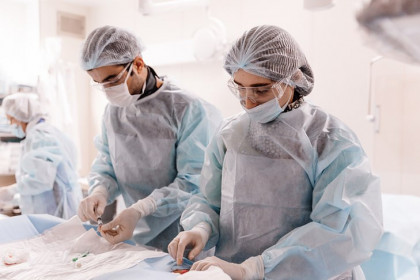 Пациента с уникальным пороком сердца спасли хирурги клиники Мешалкина