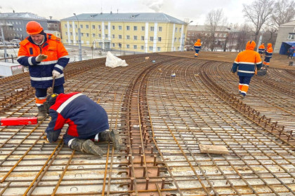 Строительство платного моста возобновили в Новосибирске за счет концессионера