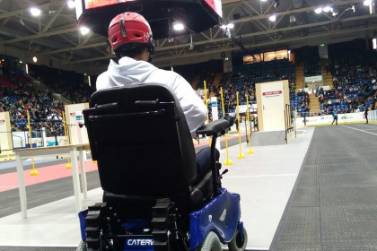 Инвалидные коляски-вездеходы начнет выпускать оборонный завод