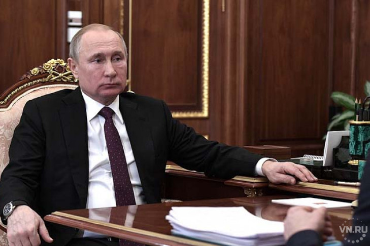 Владимир Путин следит за играми ХК «Сибирь»