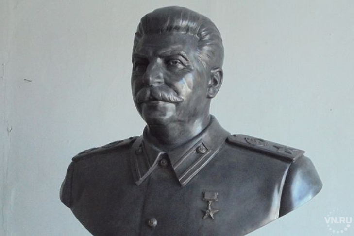 Бюсту Сталина вновь не нашли пристанища в Новосибирске