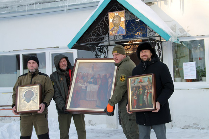 Три иконы XIX века отреставрировали для жителей ЛНР новосибирские мастера