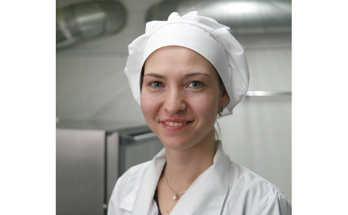 Оксана Батурина, менеджер по производству кафе «Bliss cafe». Фото Аркадия Уварова