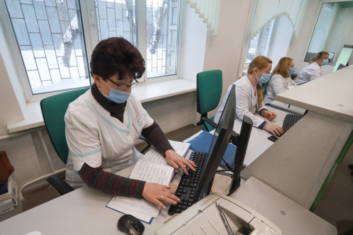 Колл-центры минздрава Новосибирской области готовятся к пятой волне коронавируса