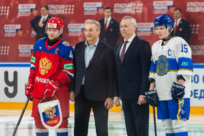 Андрей Травников и Владислав Третьяк открыли турнир «Кубок Будущего» в Новосибирске
