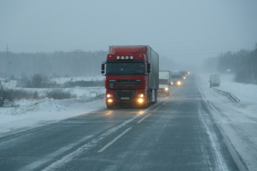 Фурам – стоп: с 2 февраля большегрузам перекрыли половину дорог Новосибирска