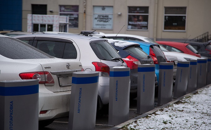 Новосибирцы стали реже пользоваться платными парковками из-за коронавируса