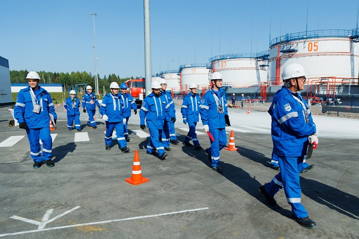 Восемь новосибирцев борются за звания лучших сотрудников «Газпром нефти» на конкурсе проф мастерства в Санкт-Петербурге