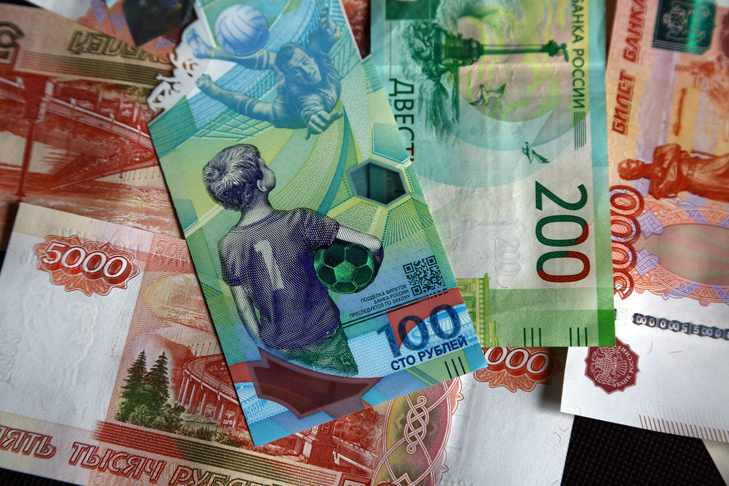 ЦБ РФ начал работу над эскизами новых российских рублей