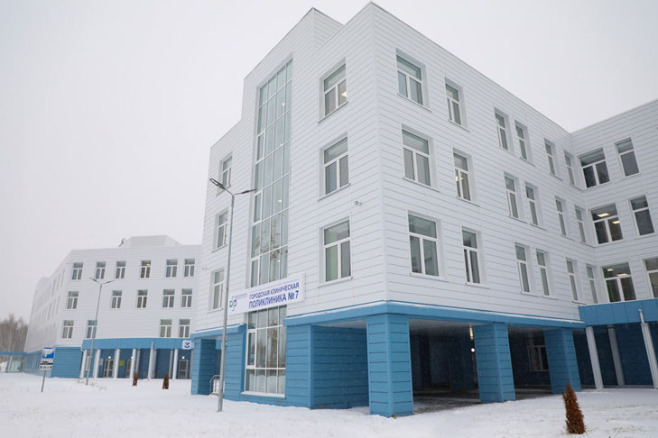 Первая ГЧП-поликлиника получила разрешение на ввод в эксплуатацию в Новосибирске