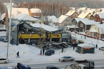 Опасные самострои выявят в регионе после обрушения ТЦ в Новосибирске