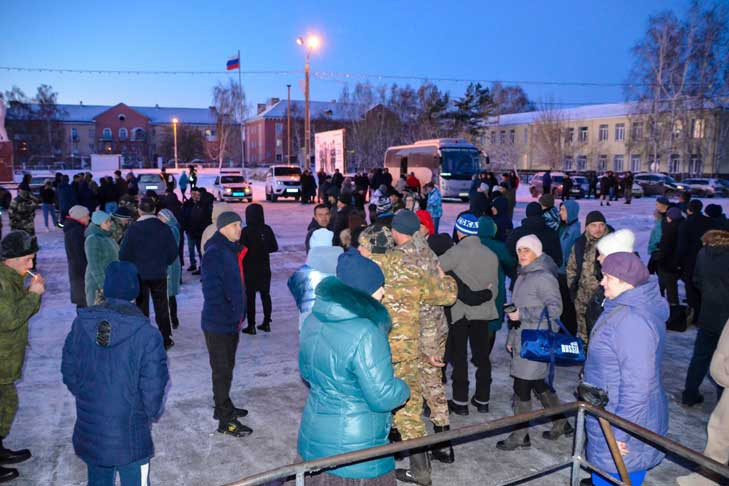 К мобилизованным из Барабинского района приехал в зону СВО депутат Константин Терещенко
