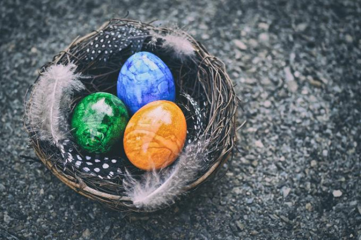 Как красиво раскрасить яйца на Пасху | Идеи для жизни | Дзен