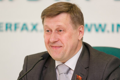 Мэр Новосибирска попросил о личной встрече с врио губернатора