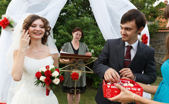 Свадебный бум ждет Новосибирскую область 18 августа