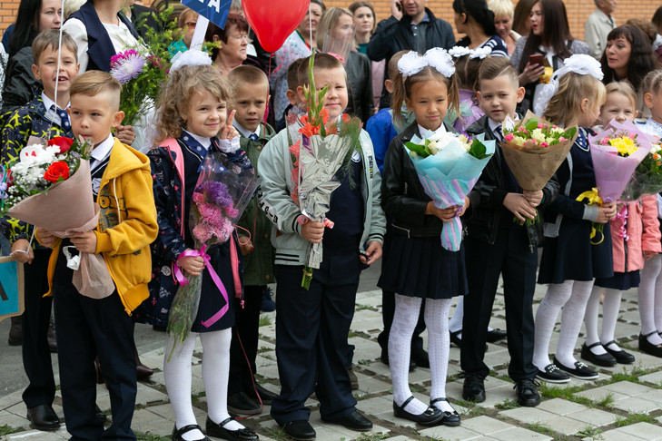 Новосибирские родители не стремятся отдавать детей в частные школы