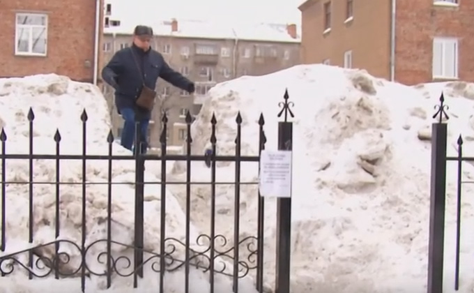 Война из-за общей калитки двух домов разгорелась в Ленинском районе