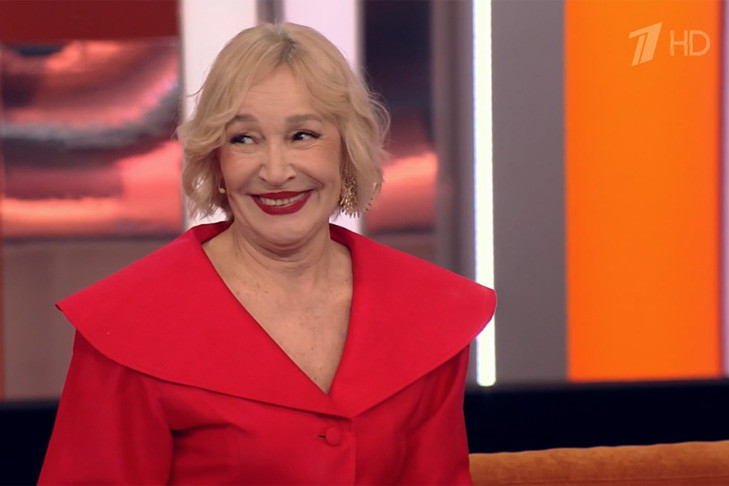 72-летнюю модель из Новосибирска позвали замуж в эфире «Пусть говорят»