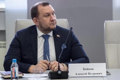 Крипту вместо меда добывал депутат из Красноярска