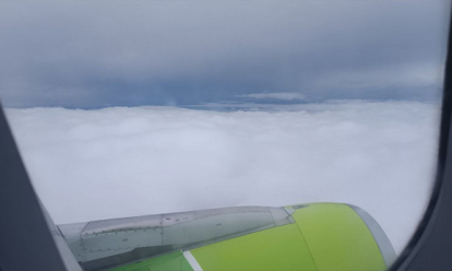 Молния попала в самолёт, летевший из Москвы в Новосибирск