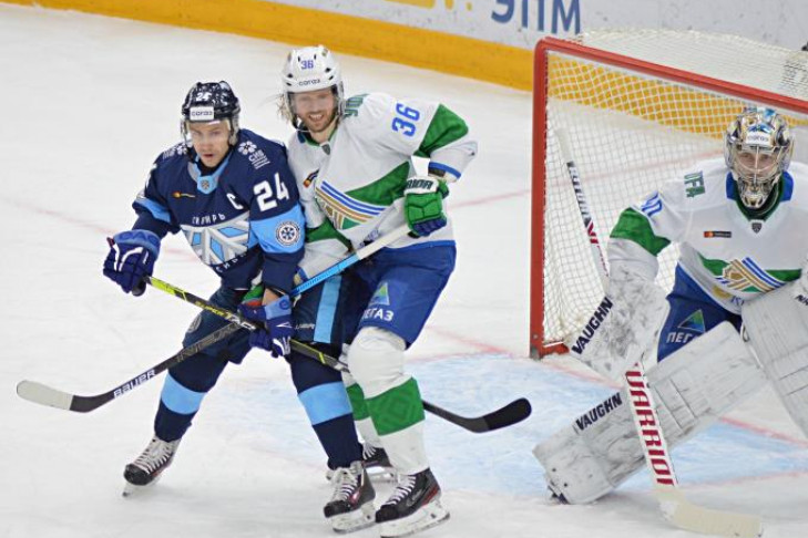 Хоккейная «Сибирь» проиграла «Салавату Юлаеву» в последнем домашнем матче года
