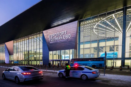 Новый терминал в аэропорту Толмачево открыли для пассажиров