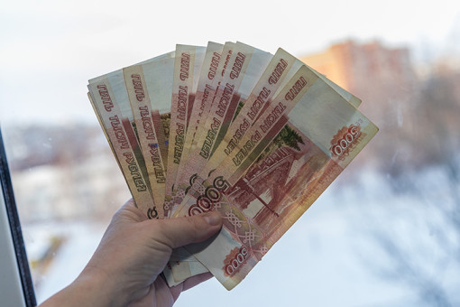 Новосибирским строителям выплатили долг по зарплате в 14 млн рублей