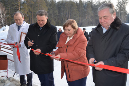 В Сузунском районе по нацпроекту открылся новый ФАП и реконструирована поликлиника