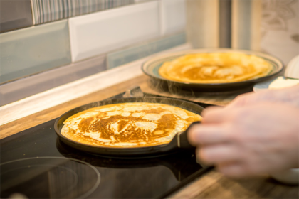 Дату Масленицы в 2026 году напомнили жителям Новосибирска