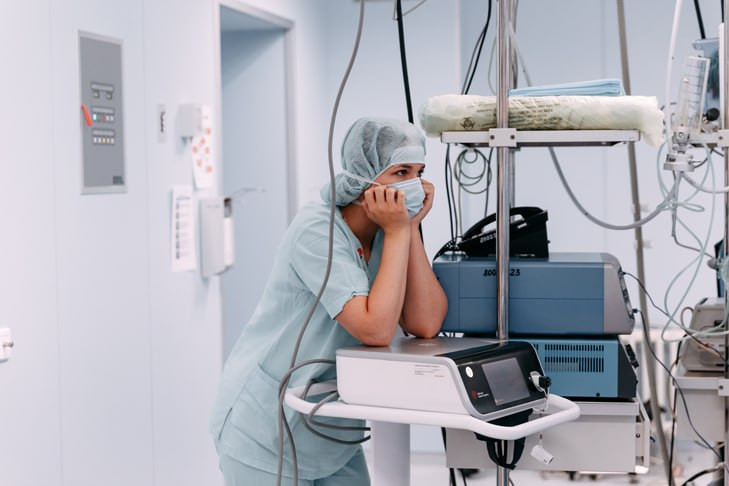 Опухоль размером с младенца удалили у жителя Алтайского края в Новосибирске