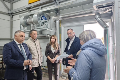 МинЖКХ региона и участник проекта «Герои НовоСибири» проинспектировали объекты инфраструктуры Верх-Тулинского сельсовета