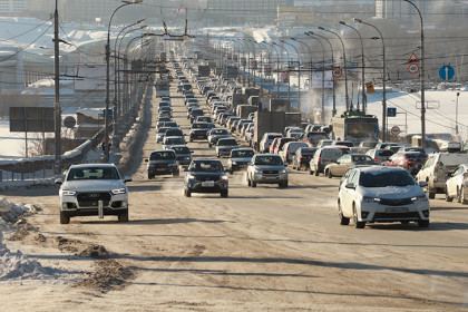Cамые востребованные в 2025 году авто с пробегом в Новосибирской области назвали в Авито Авто