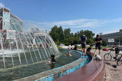 Носить только белое: жару выше +30 на 5 дней обещают синоптики в Новосибирске