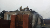 Спасатели помогли потушить пожар в частном доме в Карасуке