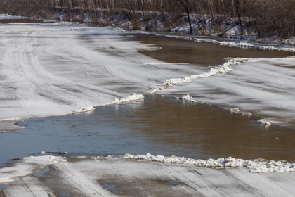 Два новосибирца пойдут под суд за труп подо льдом реки Тула
