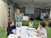 Письма Деду Морозу написали посетители детской библиотеки